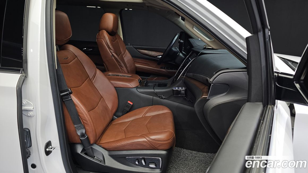 Cadillac Escalade 6.2 (09.2020)