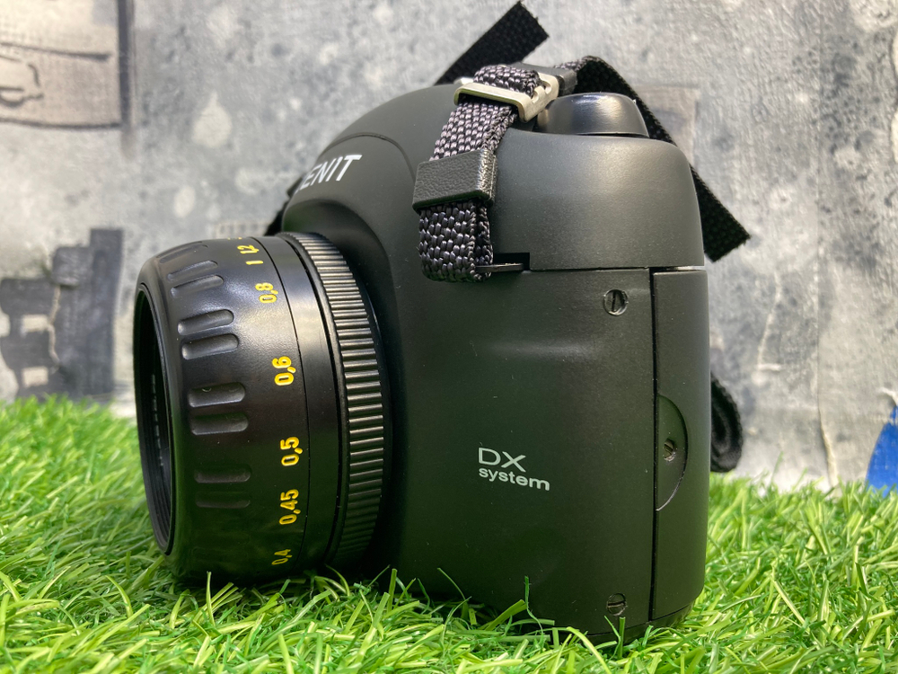 Zenit 412LS + Zenitar M2S