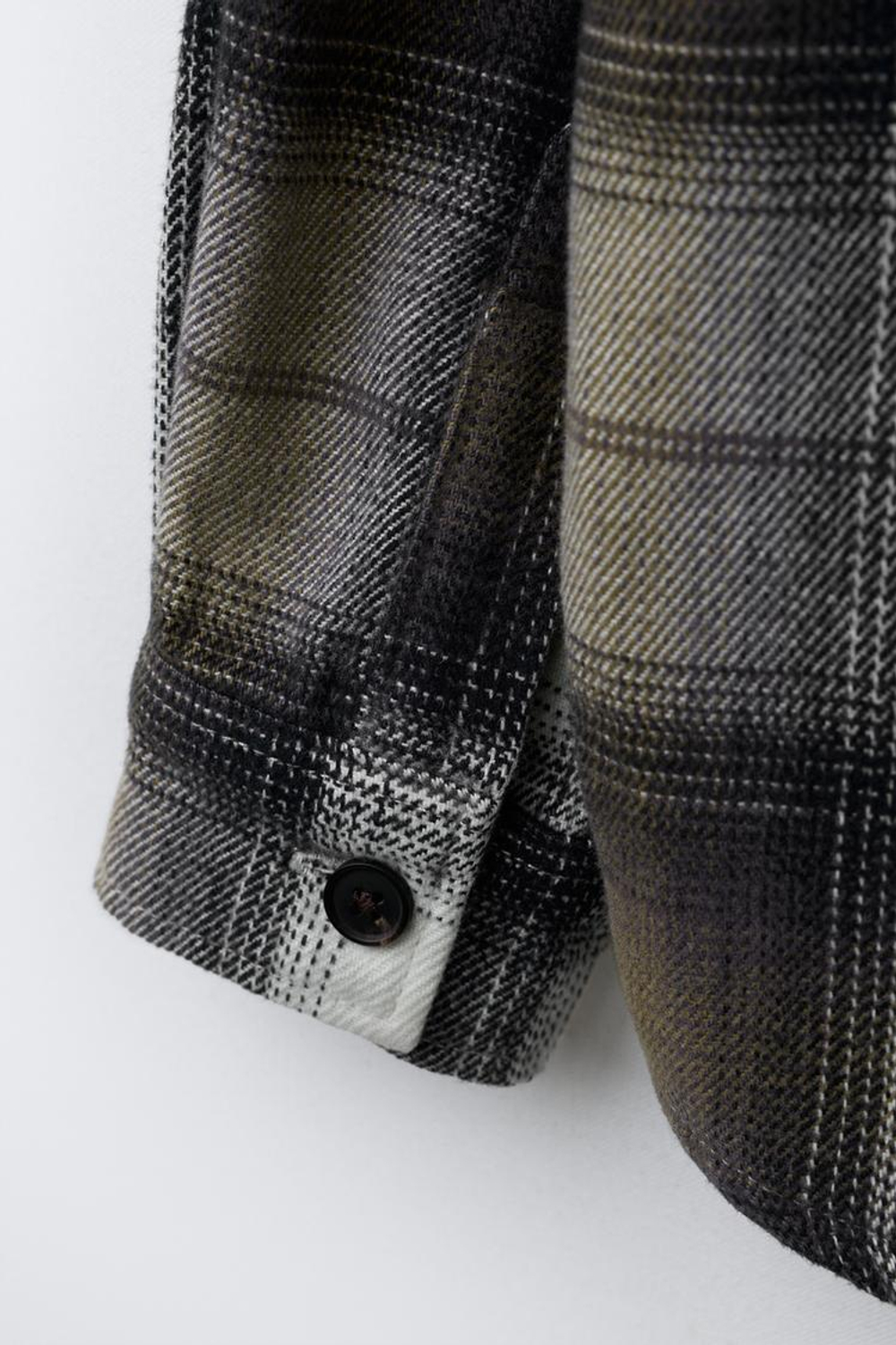 ZARA КУРТКА-РУБАШКА В КЛЕТКУ С ОТСТЕГИВАЮЩИМСЯ КАПЮШОНОМ ИЗ МЯГКОЙ ТКАНИ, КОРИЧНЕВЫЙ