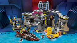 LEGO Batman Movie: Нападение на Бэтпещеру 70909 — Batcave Break-in — Лего Бэтмен Муви Кино