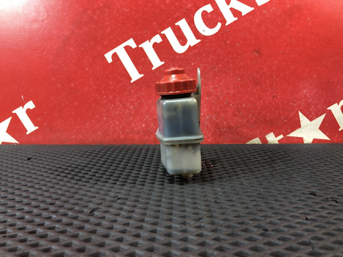 Бачок главного цилиндра сцепления