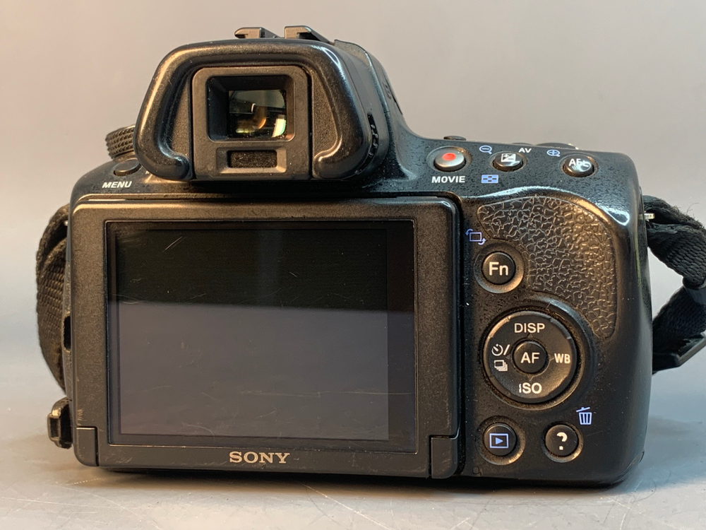 Sony Alpha SLT-A37 Body 41156 Кадров