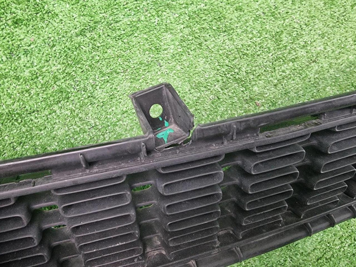 Решетка переднего бампера Kia Ceed 2 JD (15-18)