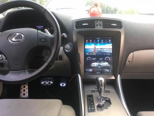 Магнитола для Lexus IS250 2005-2013 XE20 (любые комплектации) - Kuberg ZF-1130-Q6 вертикальный экран 10.4" в стиле "Тесла" на Android 11, CarPlay, 4G SIM-слот