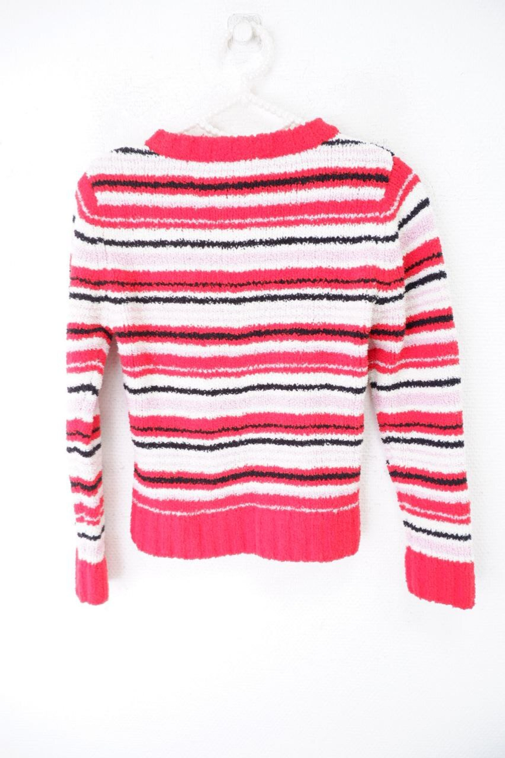 Джемпер с полосками на 6 лет