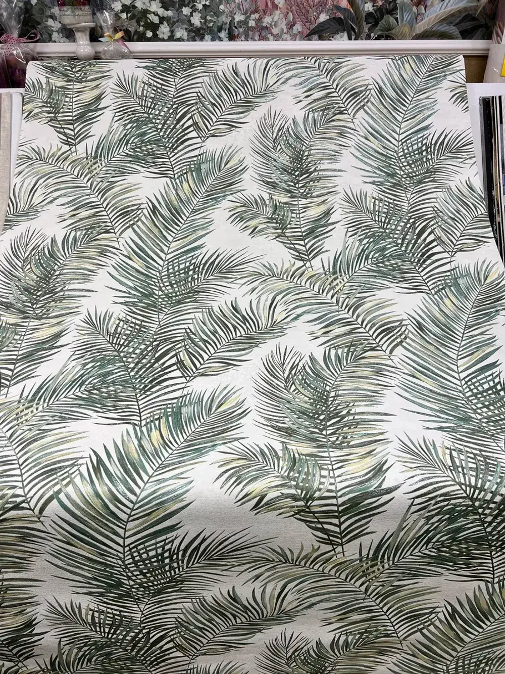 Обои флизелиновые R111115 DREAM Россия