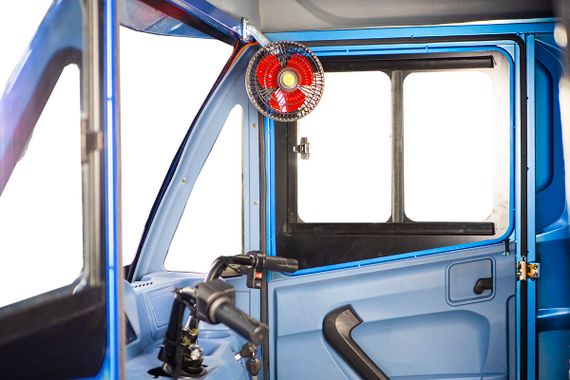 Грузовой электротрицикл Rutrike КАРГО Кабина обогрев 1500 60V1000W