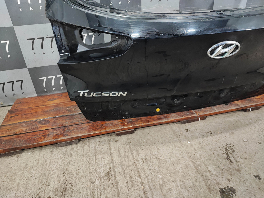 Крышка багажника Hyundai Tucson 3 (TL) 18-21 Б/У Оригинал 73700D7500