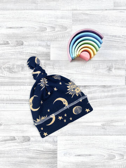 Шапочка Mjölk Солнце и Луна