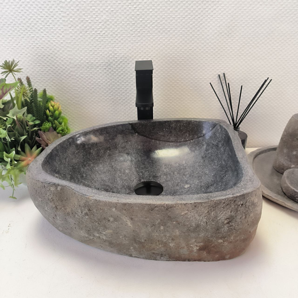 Раковина из речного камня RS-63485 (44*36*16) 0122
