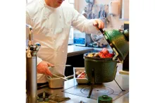 Керамический гриль Big Green Egg Mini (Мини), 25 см