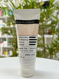 Derma Factory Крем тонизирующий солнцезащитный - Inorganic tone-up sun cream SPF 50+ PA++++, 30мл