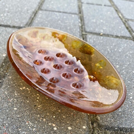 Мыльница с пупырышками