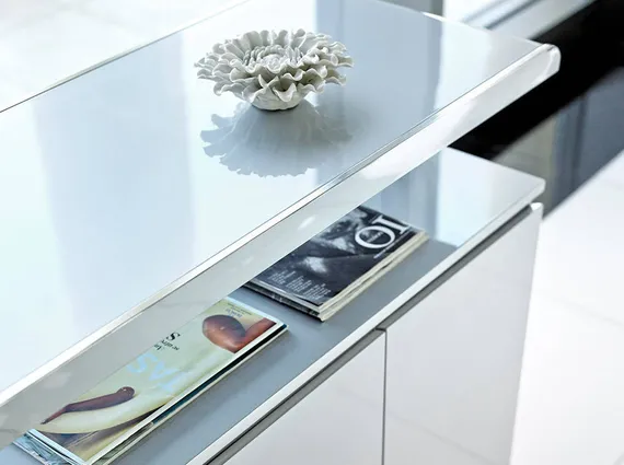 Сервант F6082 /3055 белый