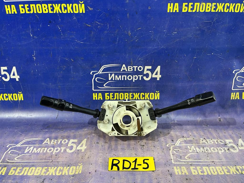 Переключатель подрулевой Honda CRV 1997