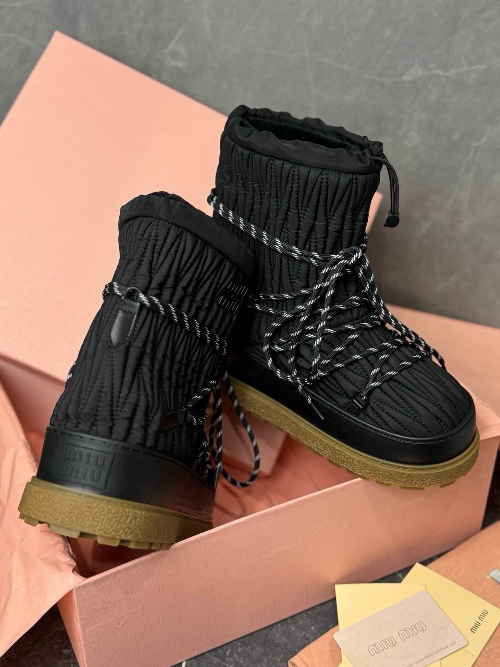 Дутики Miu Miu