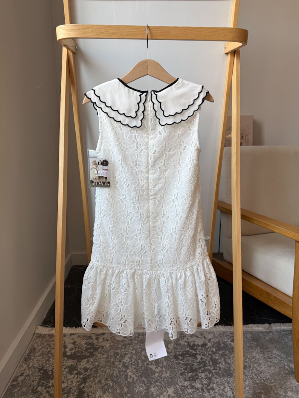 Новое нарядное платье Self-Portrait, 116