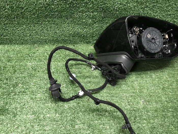 Зеркало правое Audi A6 5 C8 (2018-н.в.) 12 конт.