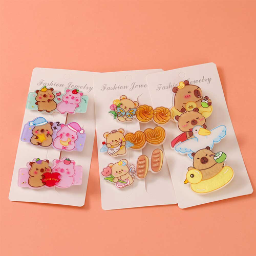 Набор заколок из 3х шт Капибара