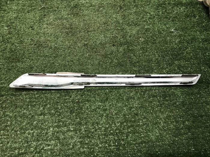 Накладка переднего бампера левая BMW X3 G01 17-21