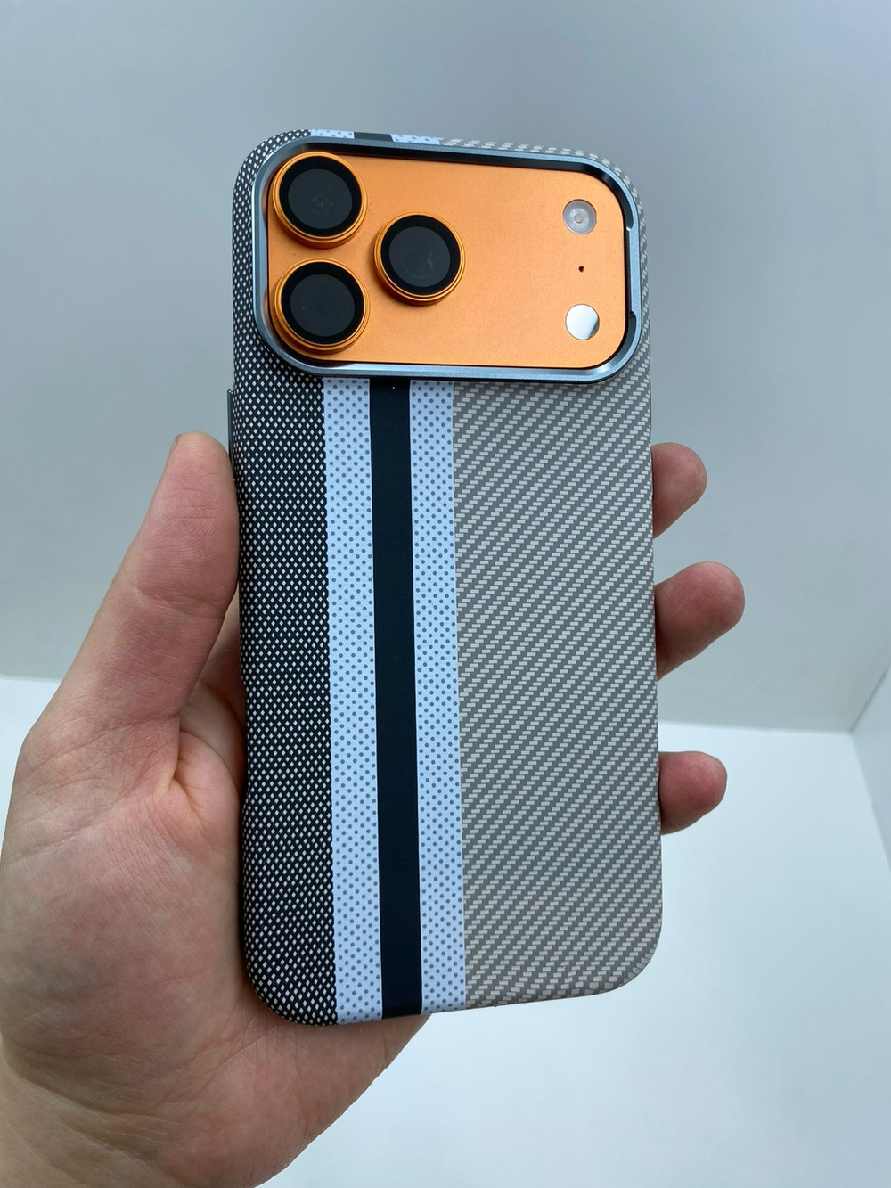 LUXO Life Plus с MagSafe iPhone 11