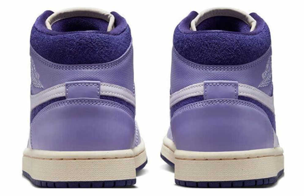 Кроссовки Jordan Air Jordan 1 Mid "Purple Chenille" (Женская размерная сетка)