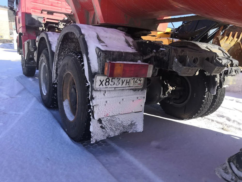 Shacman (Shaanxi) SX* 6x6 Седельный тягач SX42586V385 (Дизельный, 11,6 л, 423 л.с, МТ)