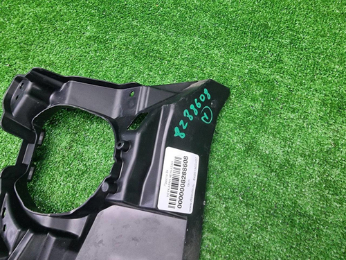 Накладка ПТФ правая Toyota Highlander 3 U50 16-19