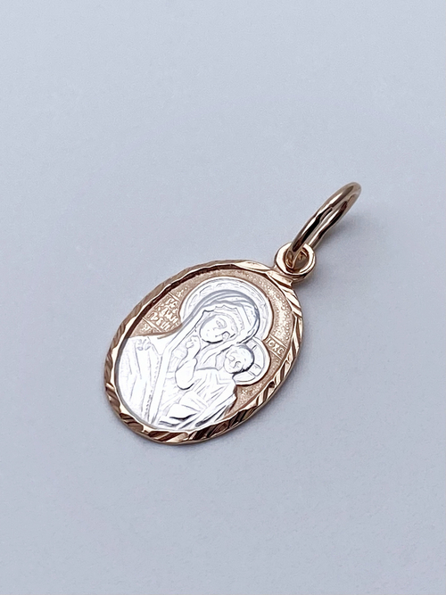 Образок из серебра/Позолота,чернение/С подвижным ухом/Казанская БМ