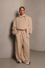 Худи с накладными плечами