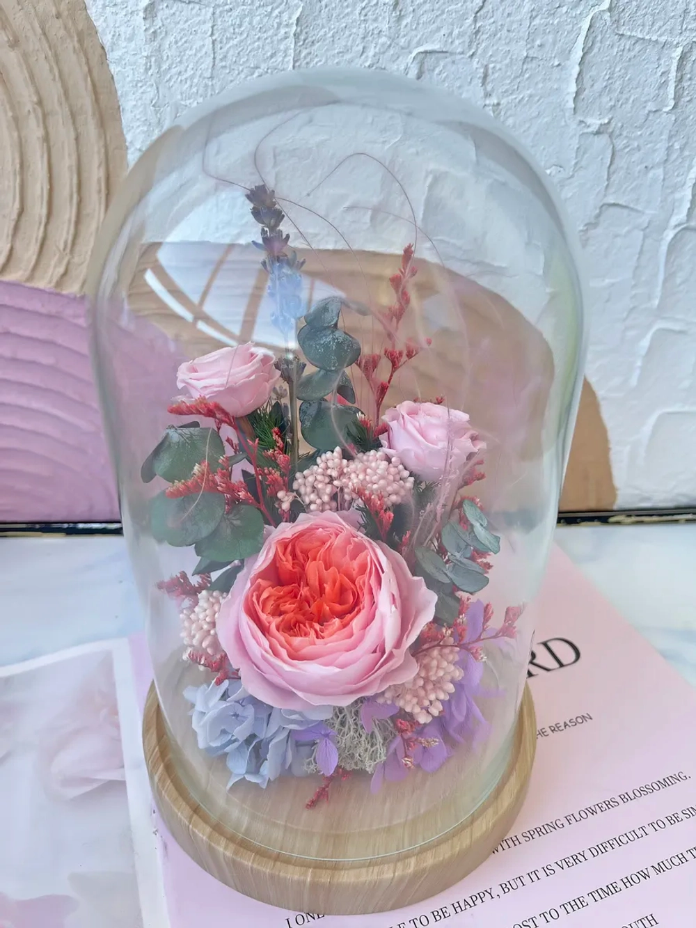 натуральные пионы в колбе