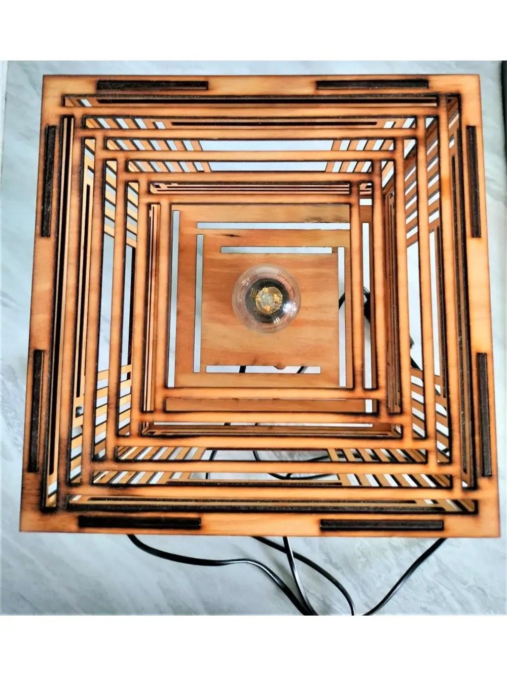 Настольный светильник лофт "Куб"