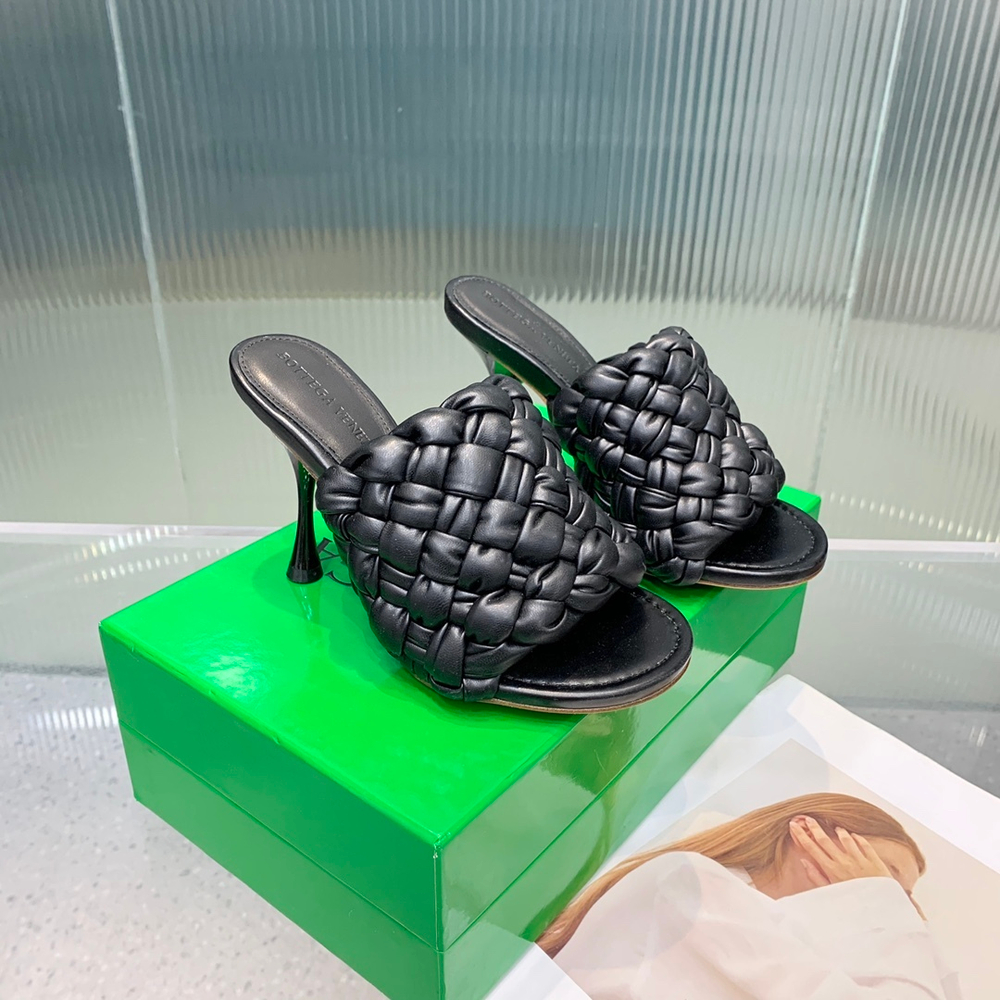 Bottega Veneta Dot Wave 9 cm