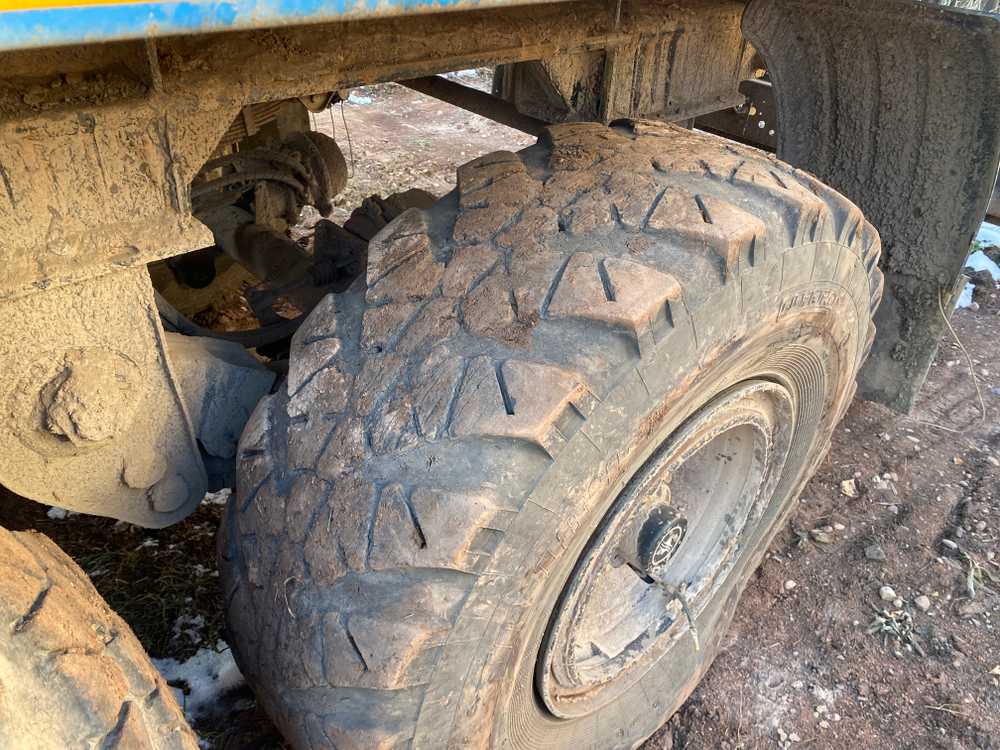 УралСпецТранс 9465* Полуприцеп бортовой 946518-A1-03
