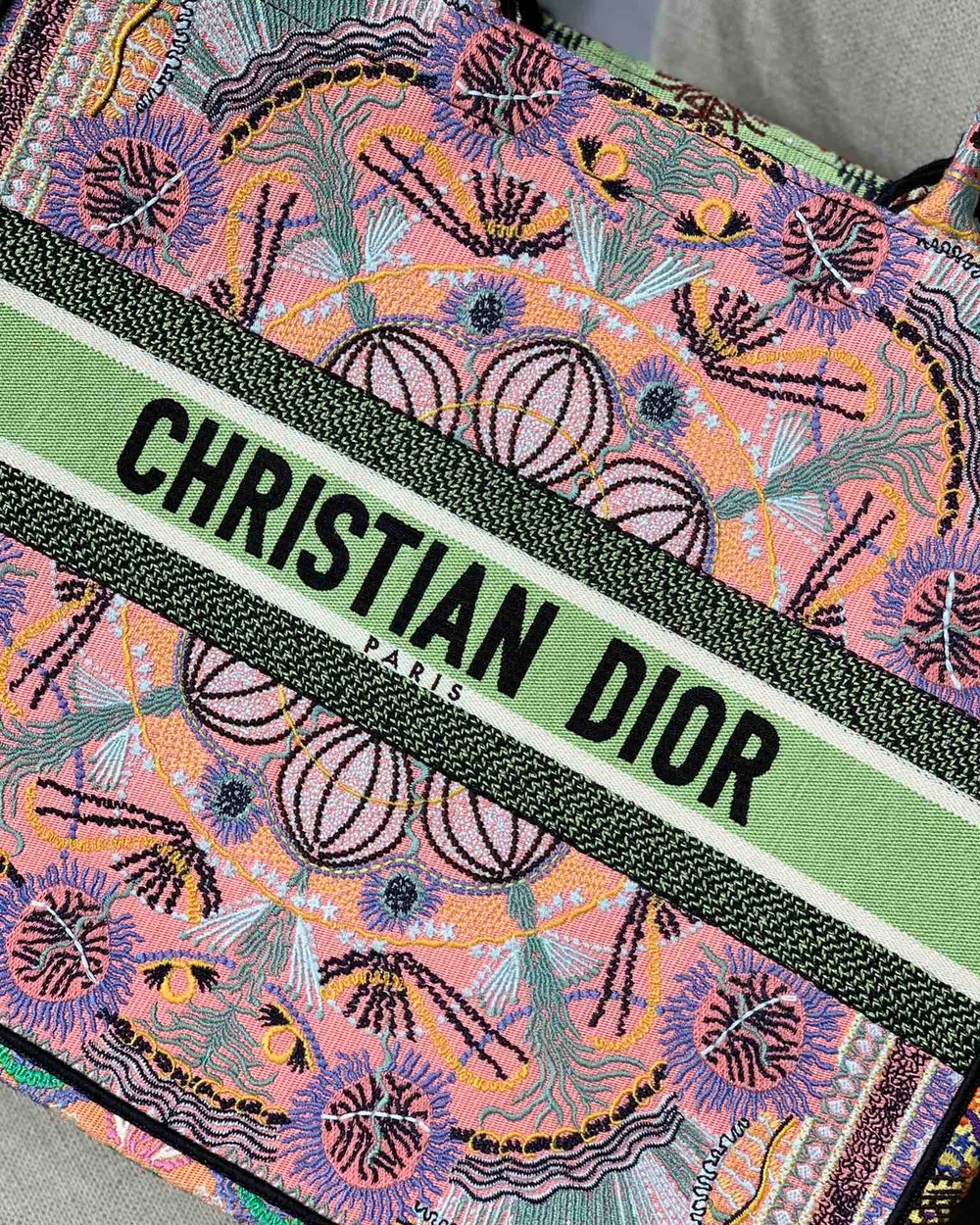 Christian Dior Book Tote 42 cm