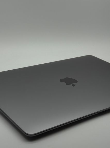 MacBook Air 13 M1 8/256Gb Space Gray