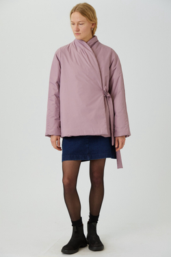 Зимняя куртка на запах из мембраны оттенка пыльной розы