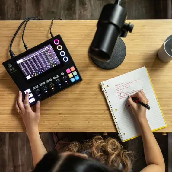 Mackie DLZ Creator XS Black