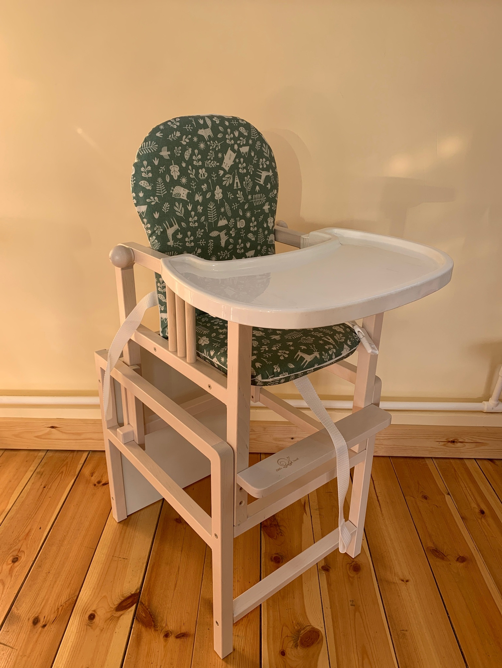 Стул детский трансформируемый "Magic Forest" с пластиковой столешницей, зеленый