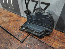 Замок двери задней левой Renault Kaptur 16-нв Б/У Оригинал 805034742R