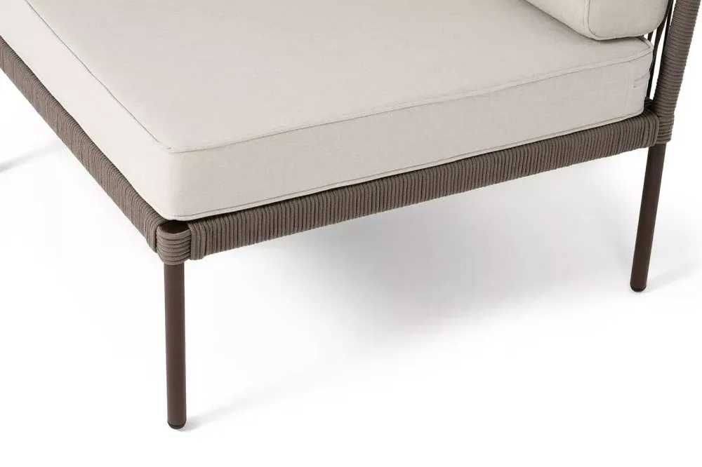 "Канны" угловой модуль плетеный из роупа, каркас алюминий коричневый (RAL8016) муар, роуп коричневый круглый, ткань бежевая 035