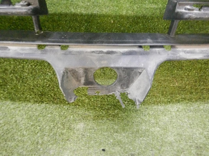 Решетка переднего бампера Porsche Cayenne 3 17-23