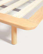 Кровать Anielle из массива ясеня 160 x 200 см