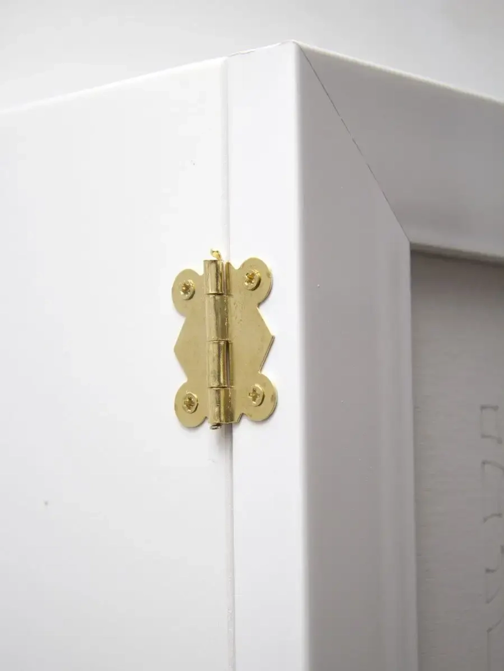 Короб под электрический щиток