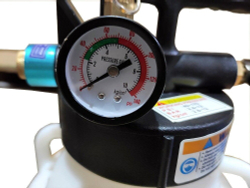 Приспособление для замены масла АКПП пневматическое 6 л TA-AC001 AE&T