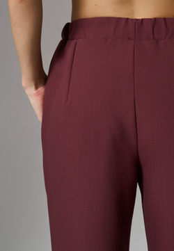 Брюки прямые с кнопками бордовые