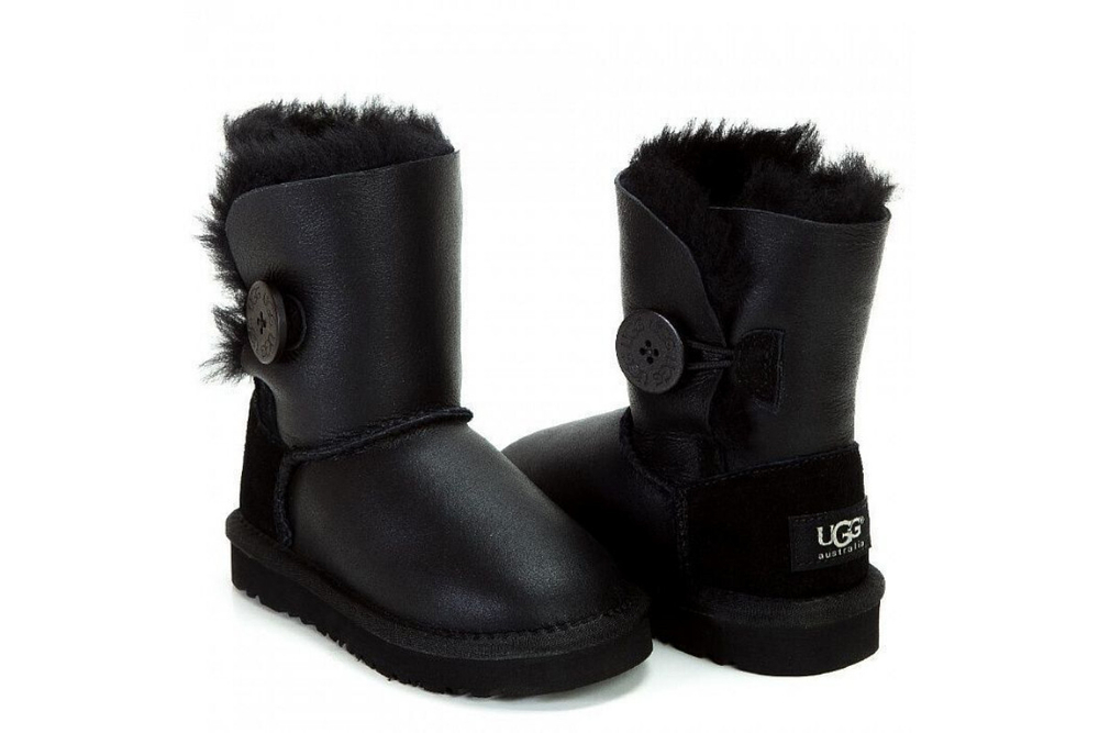 UGG Kids Bailey Button Metallic Black