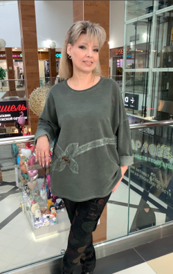 Туника на размер+ с пайетками