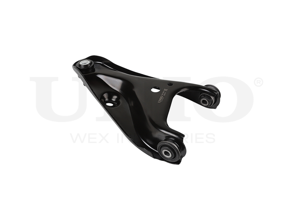 Рычаг подвески поперечный передний нижний правый UNIO SSP-40084