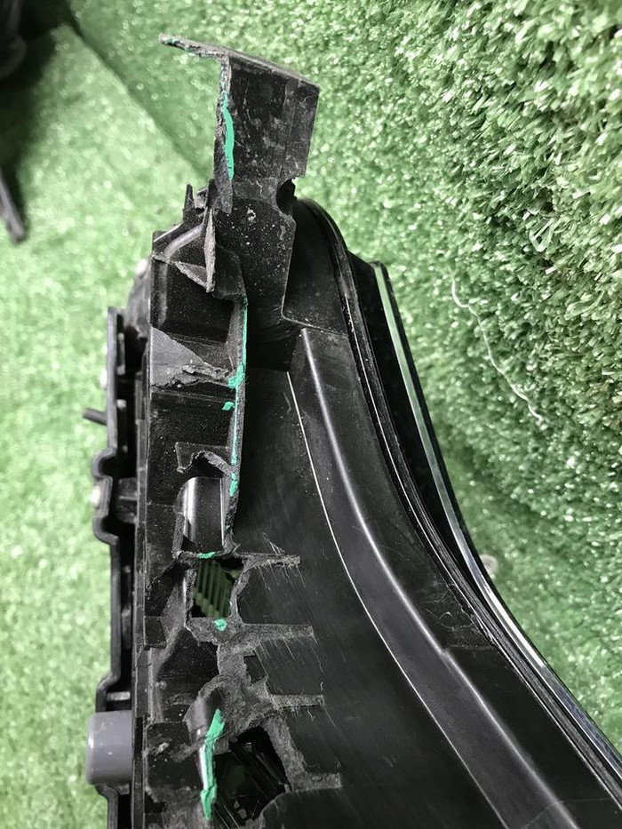 ДХО правый Zeekr 001 (2021-н.в.) LED